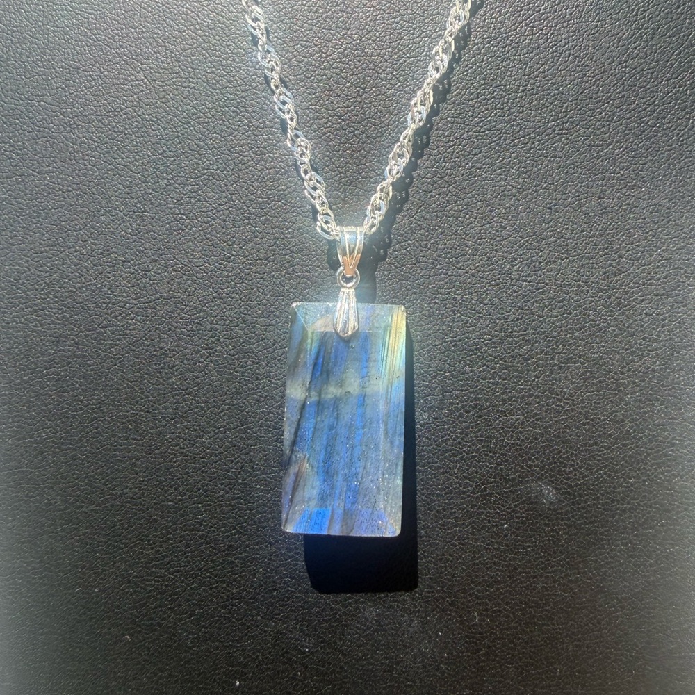925 Silver Blue Labradorite Double Layer Rectangle Pendant Necklace - Picture 3 of 6